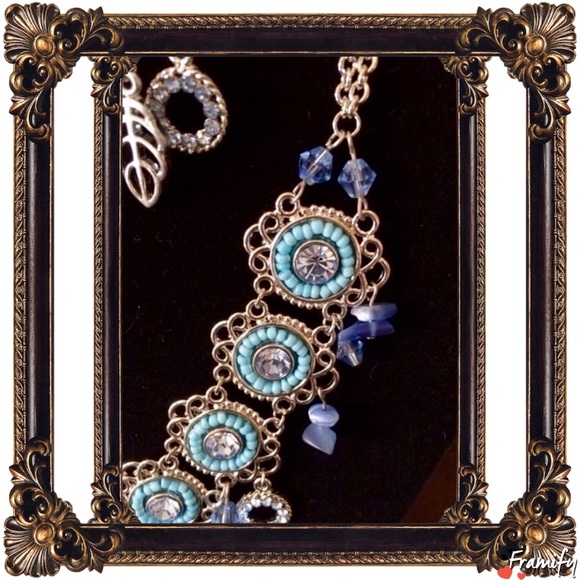 Eye-catching design with charms Jewelry Set - Picture 4 of 6